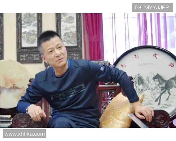 最新联赛资讯全面解析球队动态和球员表现助力球迷掌握赛事脉动