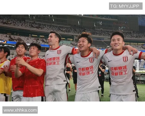 亚冠精英联赛激战正酣各队争夺荣耀与梦想的巅峰之战 亚冠精英联赛激战正酣各队争夺荣耀与梦想的巅峰之战